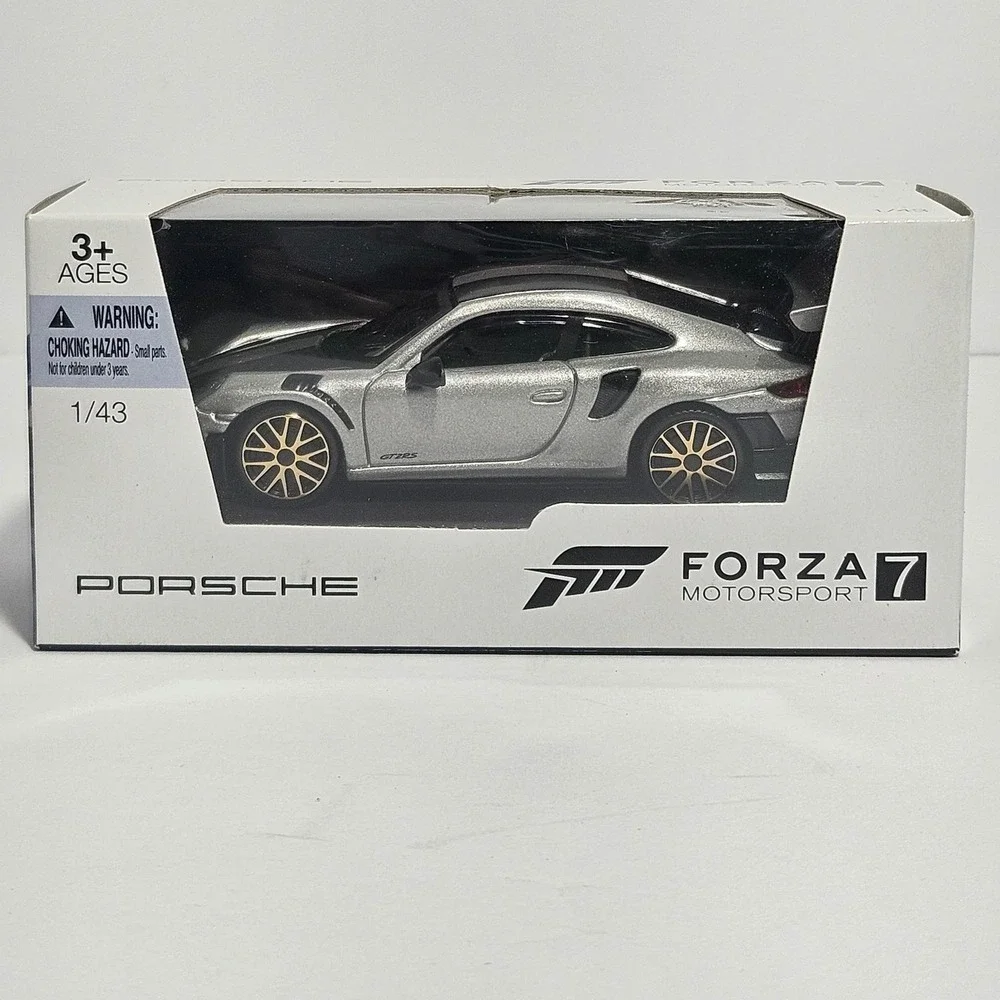 Forza Motorsport 7 Porsche 911 GT2 RS 1/43 Scale Die-Cast Silver WAP0209010J